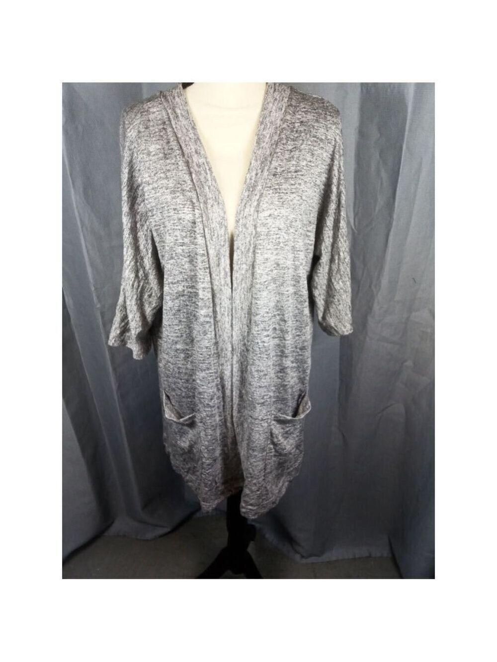 Women's Dip Gray Cardigan Sweater XL